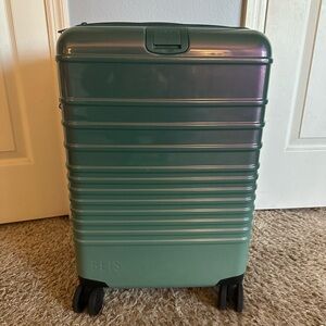 BEIS Wicked Green Carry-On